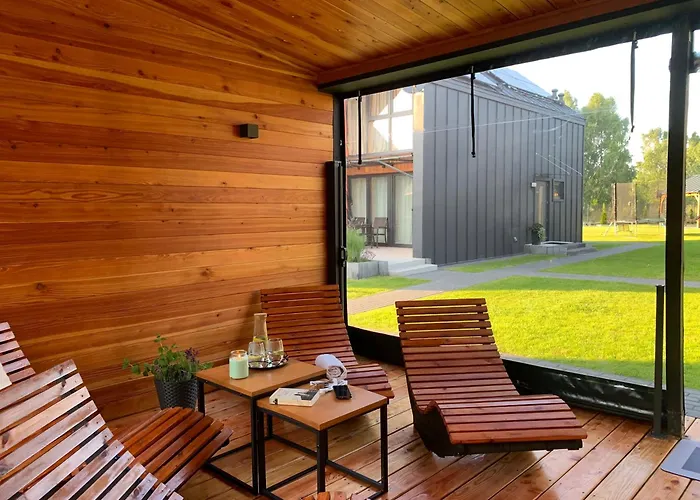 Baltic Homes Ferienhaus *